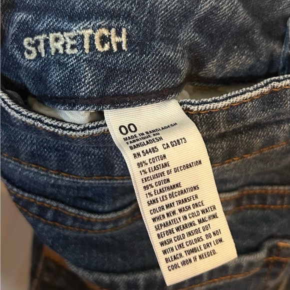 American Eagle Stretch Distressed Shorts- Size 00 - Picture 4 of 4